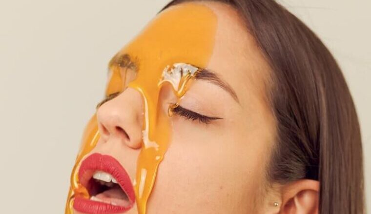 10 Amazing Honey Face Mask For Glowing Skin